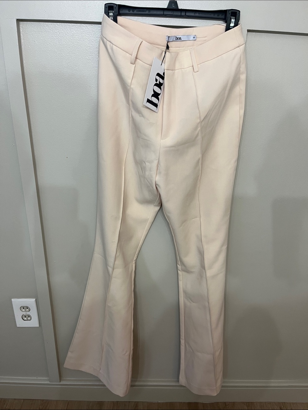 Because Of Alice - Medium Cream Wide Leg Pants